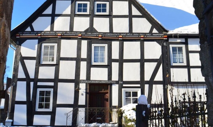 Assinghausen Apartment | Majestic apartment in Olsberg