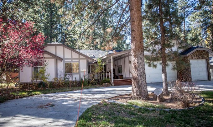 Summit Estates Apartment | Majestic Pines Home