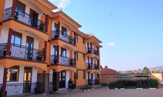 Kampala Hotel | Mak-Queen Hotel