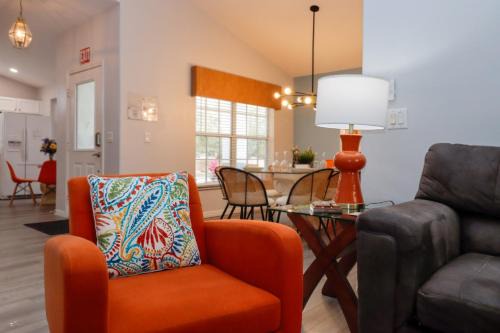 Indian Point House | Makin Dreams with White Rose Villas - Private Pool - Game Room - Family Friendly - Nr Disney