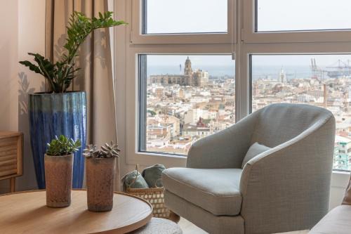 Palma-Palmilla Apartment | Malaga Skyline 6 Pool & Parking Free