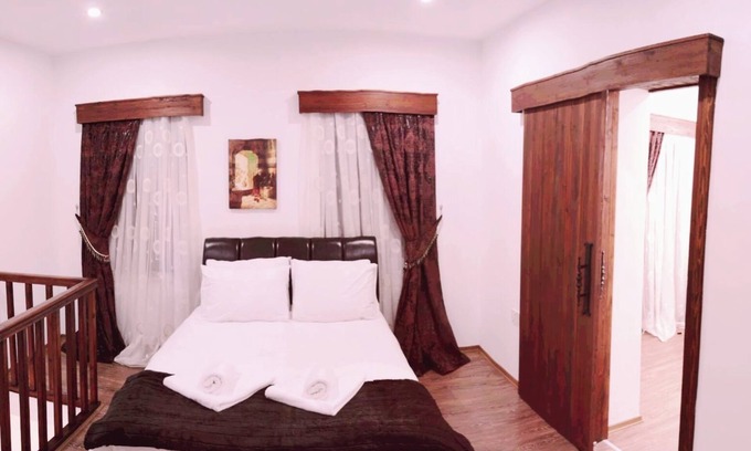 Frenaros House | MALIA FOUNTAIN HOUSE