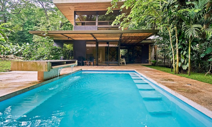 Playa Hermosa Cobano Villa | Malibu Jungle House- private pool, steps to the beach