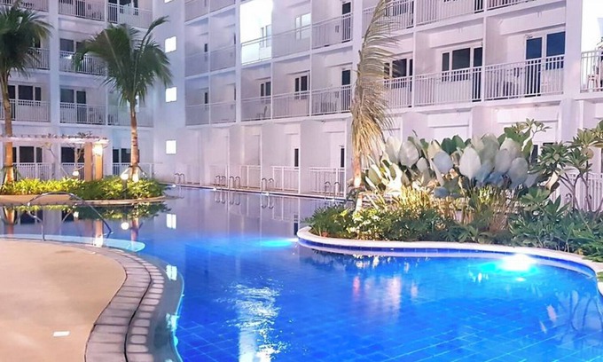 Barangay 76 Apartment | Mall of Asia - Aseana Residences