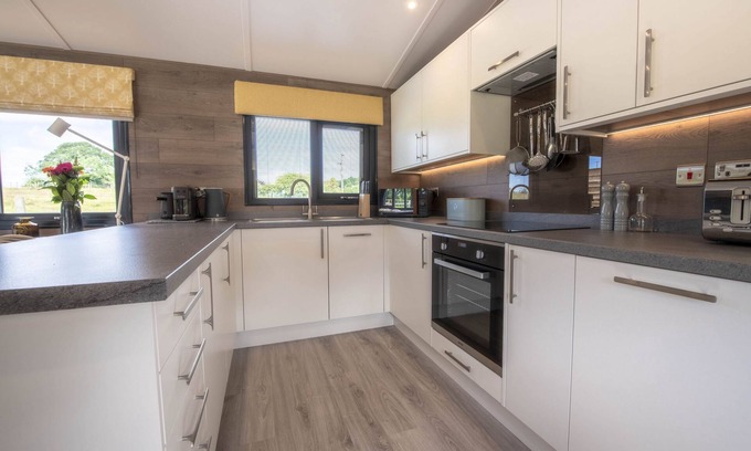 Penrith Cottage | Mallard House Lodge - lodge sleeping 2 guests