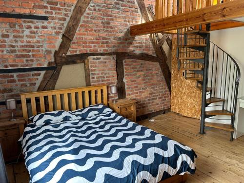 Ashton-under-Lyne House | Mallison Cottage