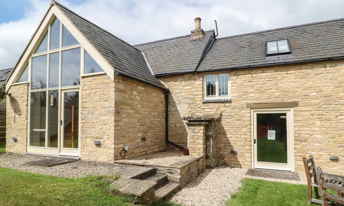 Carterton House | Malt Barn