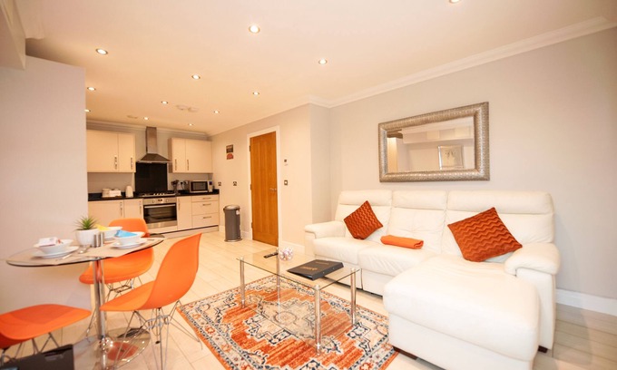 Reading Apartment | Malthouse Court