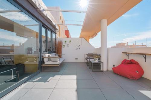 La Malva-rosa Apartment | Malvarrosa Attic - at the Beach