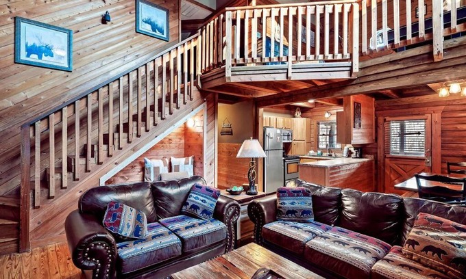 Sevierville Ski Chalet | Mama Bear's Retreat