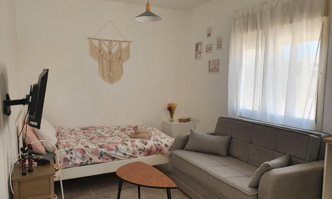 Be'er Ora House | Mamma Roza- באר אורה