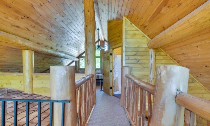 White Oak Lodge Cabin | Mammoth Views - Amazing Mountain Views
