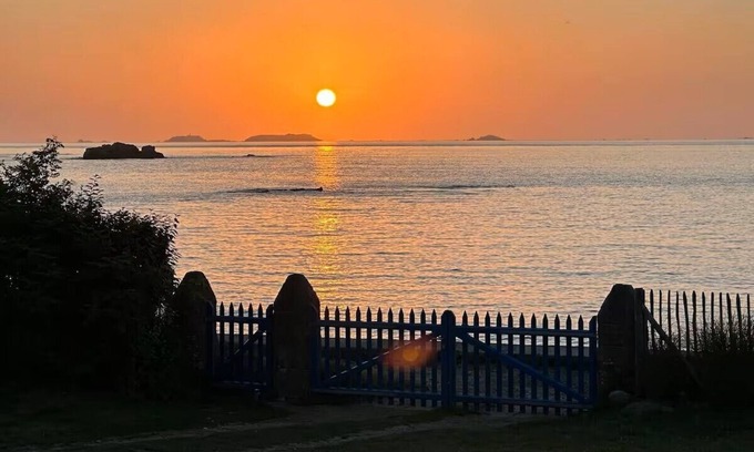Penvenan Other | Maner ar mor (Manor by the sea)