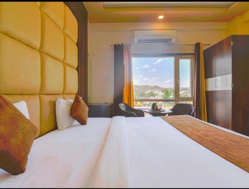 Bedla Hotel | Mangal Hotel & Resorts Pool