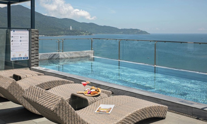 Son Tra Hotel | Mangata Beachfront Hotel