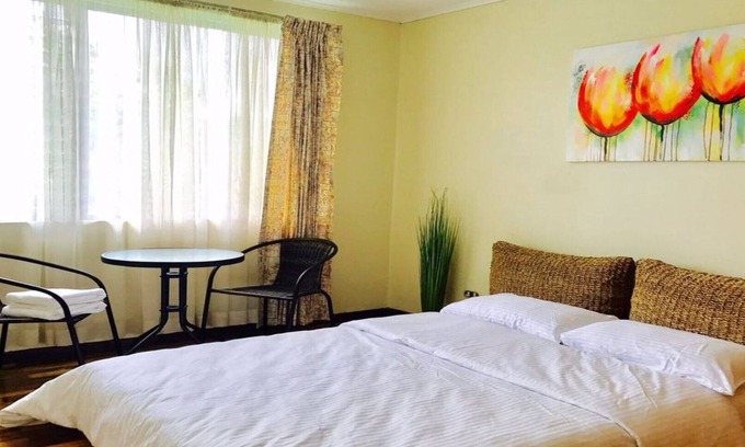 Pavas House | Mango Boulevard Hotel