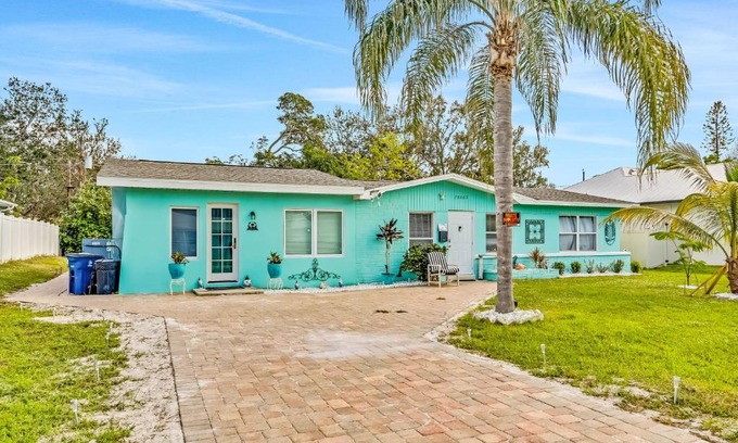 Bonita Shores House | Mango Cottage