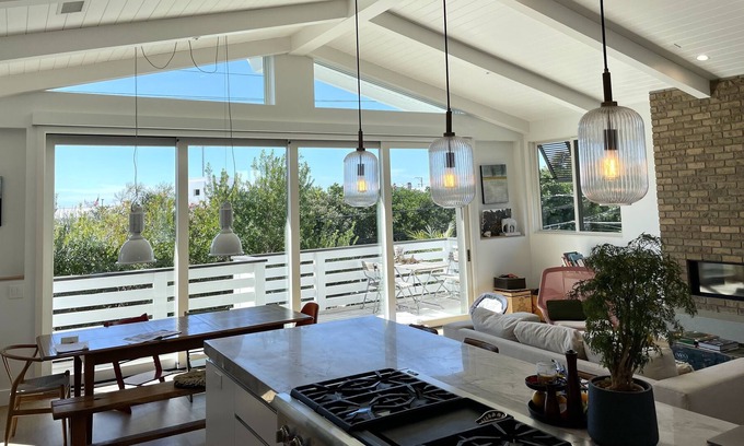 Tree Section House | Manhattan Beach Paradise