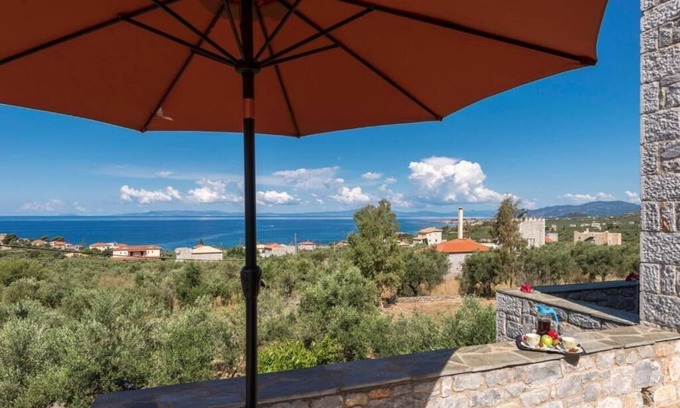 Riglia Villa | Mani's Best Kept Secret - Seaview Villa Lida