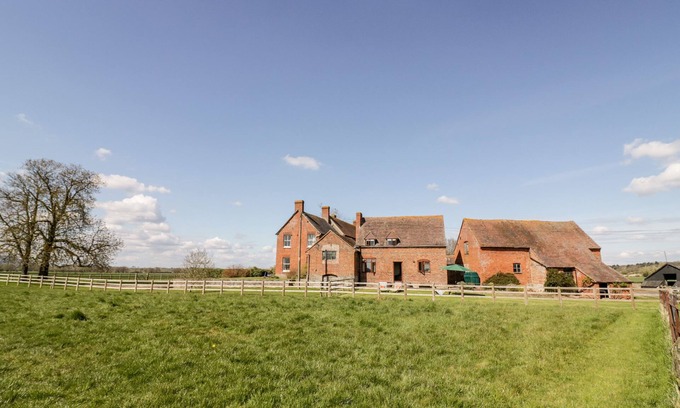 Severn Stoke Cottage | Manor Farm Cottage
