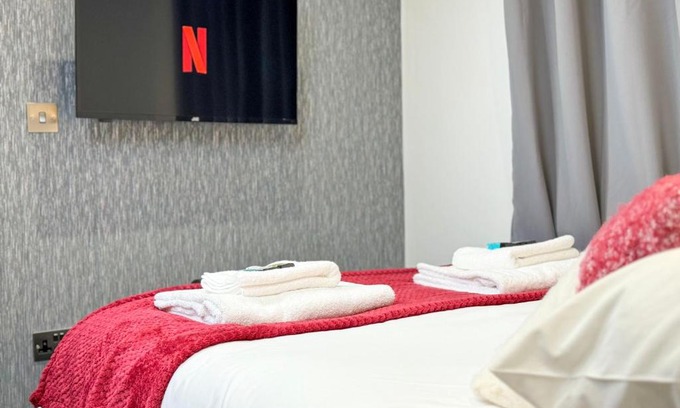 Peterborough Apartment | Manor House Lodge