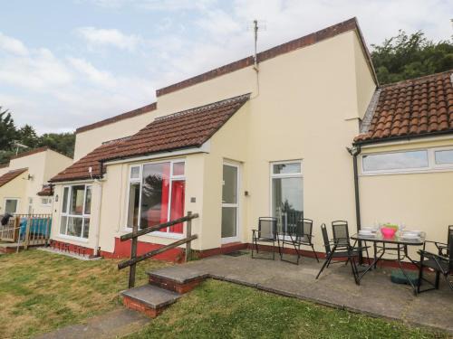 St. Ann's Chapel House | Manorcombe 17