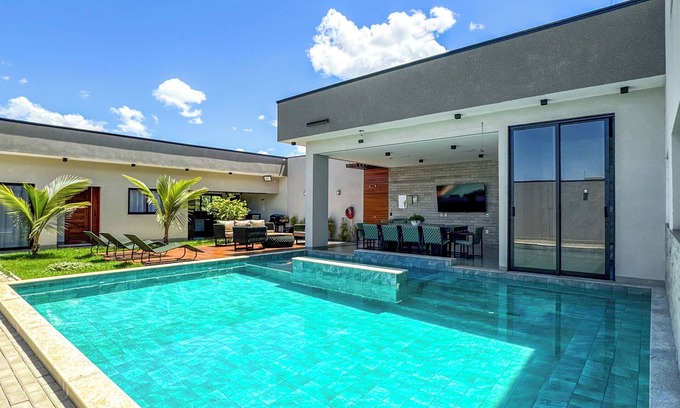 Caldas Novas House | Mansão Luxo Lago - Caldas Novas