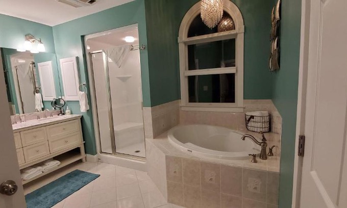 Milton Bed & Breakfast | Mansion Farm Inn