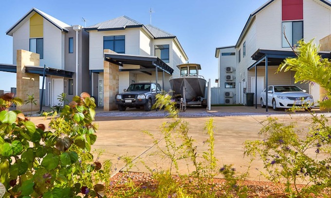 Exmouth Villa | Manta - Contemporary 2 storey Villa with a private jetty for your boat.