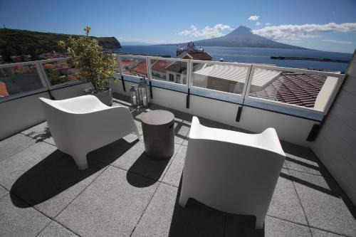 Horta Bed & Breakfast | Manta Ray Lodge