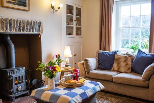 Aberaeron House | Manteg Aberaeron