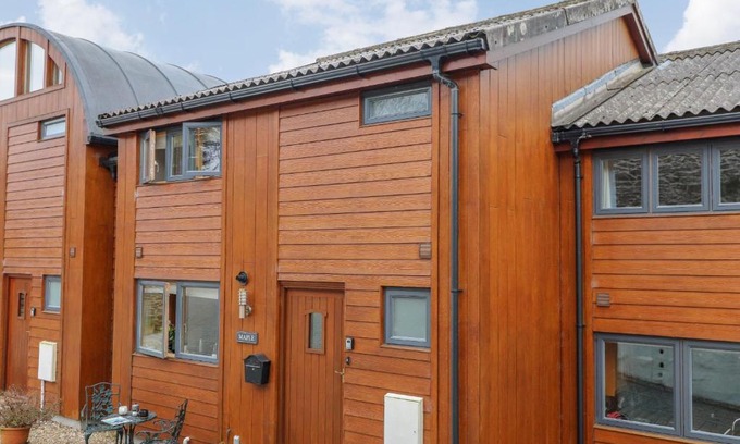 Maenporth House | Maple