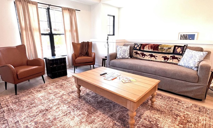 Jeffersonville House | Maple Street Retreat - where comfort meets convenience