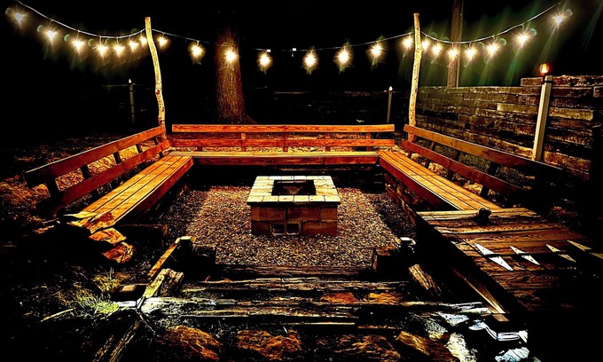 Marienville Cabin | Maple Villa: Pet-Friendly Cabin Near Cook Forest & Allegheny National Forest