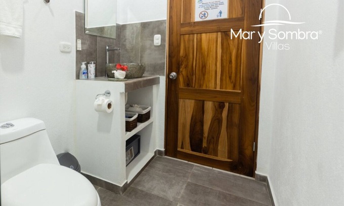 El Cerro Apartment | Mar & Sombra Villa. A dollar million view