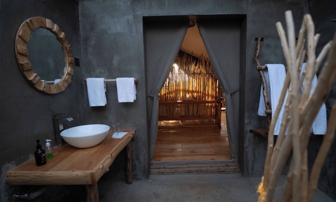 Maasai Mara Hotel | Mara hilltop