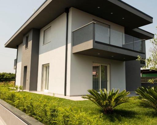 Desenzano del Garda Apartment | Marali Lake Apartments di ENRICA BIANCHERA