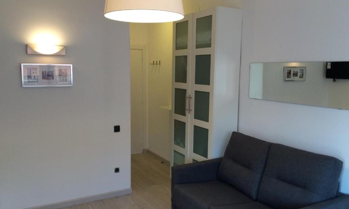 Sants Apartment | Marbel 2