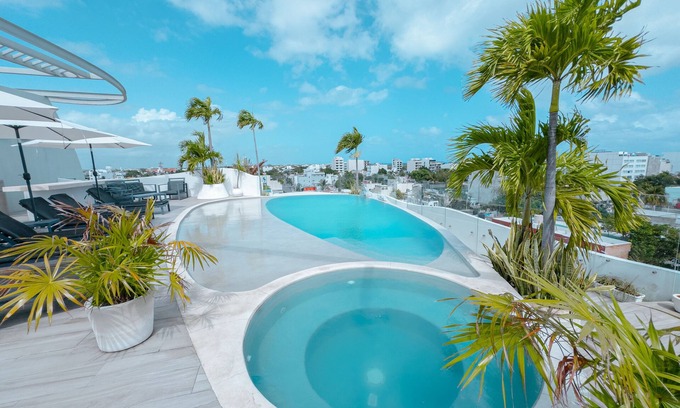 Luis Donaldo Colosio Hotel | Mare Condo Vacacional
