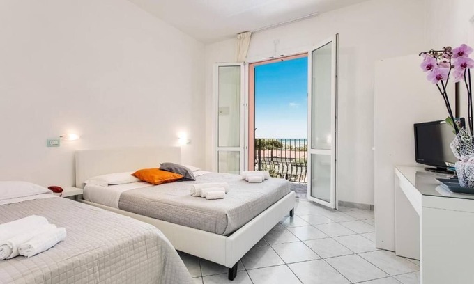 Cesenatico Hotel | MareHome Brunch&Beauty - Adults Only