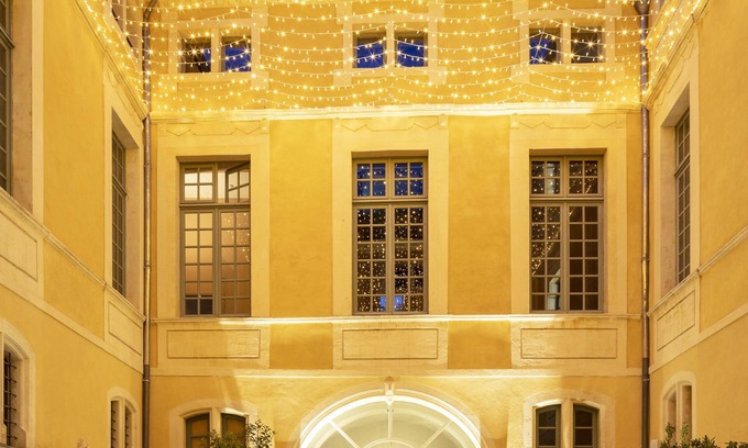 Nimes City Centre Hotel | Margaret - Hôtel Chouleur