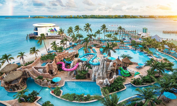 Downtown Nassau Hotel | Margaritaville Beach Resort - Nassau