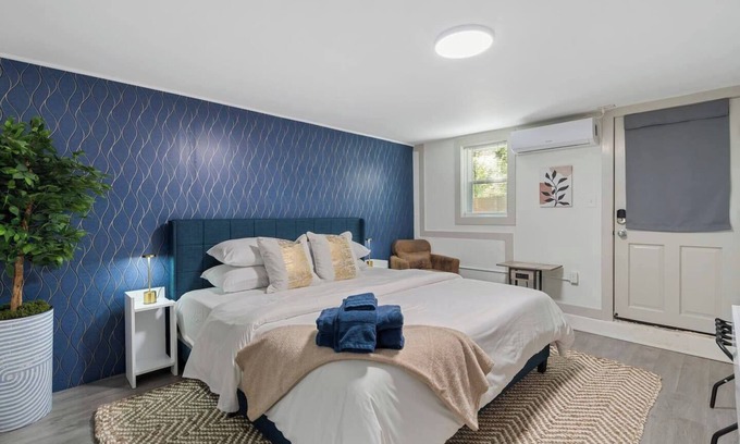 Marietta Apartment | Marietta Square Suites - Suite3 - Cozy Studio!