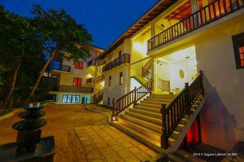 Hettimulla Hotel | Marina Bentota