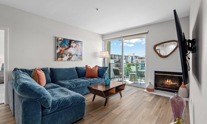 Marina del Rey Apartment | Marina Dreamscape – Luxe 2BR Coastal Retreat