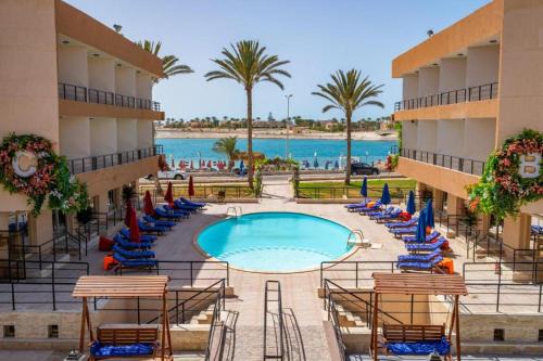 Marina El Alamein Hotel | Marina Eye Resort - Alamien Marina Plaza