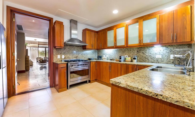 Casa de Campo Villa | Marina Pointe Apartments