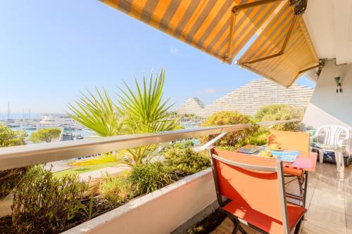 Villeneuve Loubet Beach Apartment | Marina Star Azurée le ciel le soleil et la mer entre Antibes et Nice 50m2 rien que pour vous avec vue panoramique sur mer garage privé terrasse plage a 150 m