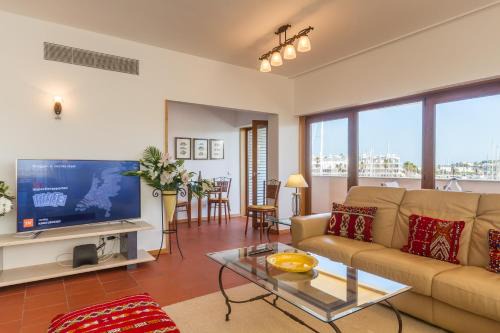 Telheiro Apartment | Marina Starboard Apartment, Lagos