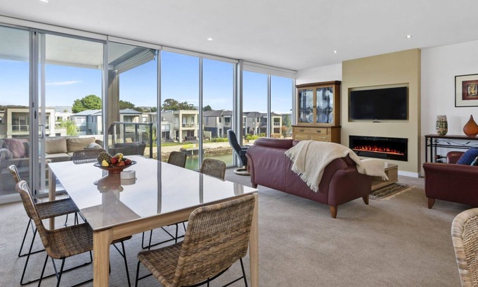 Safety Beach Apartment | MARINA VIEW Mornington